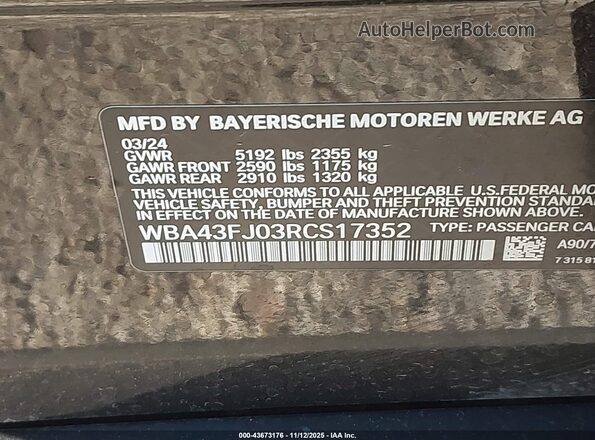 WBA43FJ03RCS17352 2024 BMW 5 SERIES Черный Вид подкапотного пространства