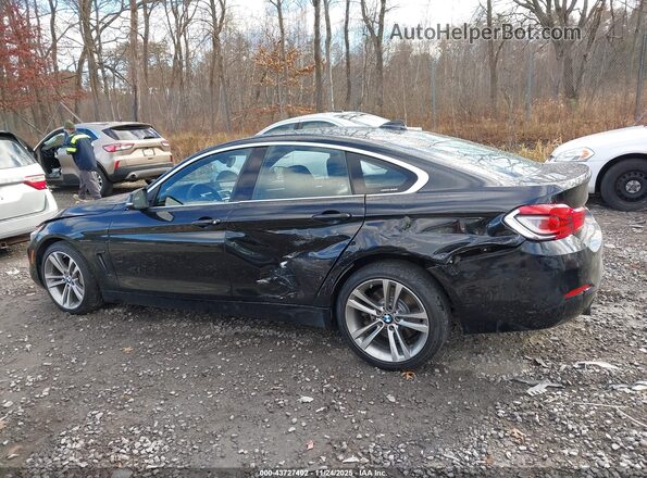 WBA4J7C59JBH14150 2018 BMW OTHER Black Widok wnętrza 360 stopni