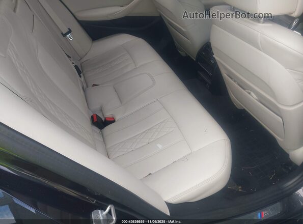 WBA53BJ01MCF51968 2021 BMW 5 SERIES Серый Вид наклейки с VIN-кодом