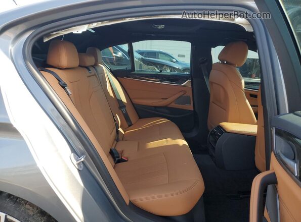 WBA53BJ05PWY15144 2023 BMW OTHER Серебряный Вид задних сидений