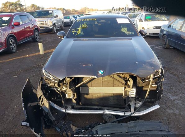 WBA53FJ07RCS70432 2024 BMW 5 SERIES Gray Widok zestawu wskaźników