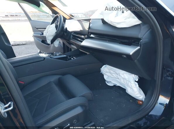 WBA53FJ0XRCT06288 2024 BMW 5 SERIES Black Вид салону спереду