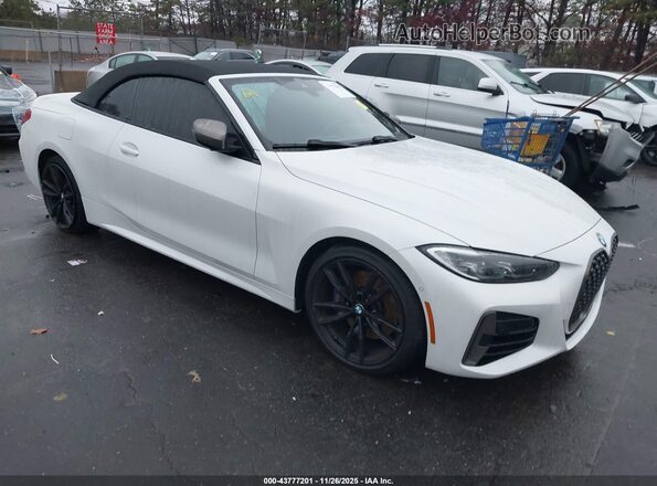 WBA63AT03NCK16396 2022 BMW M4 White Передня права чверть