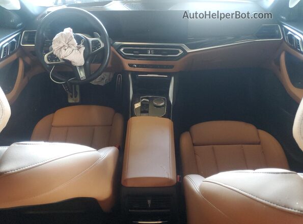 WBA63AW04RFS47091 2024 BMW M4 Orange Вид панелі приладів