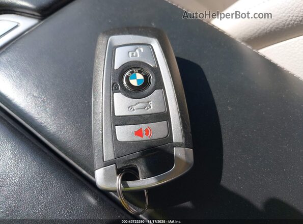 WBA6D0C52GD927619 2016 BMW OTHER Gray Вид панелі приладів