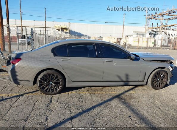 WBA7U2C05NCH54835 2022 BMW OTHER Gray უკანა სალონის ხედი