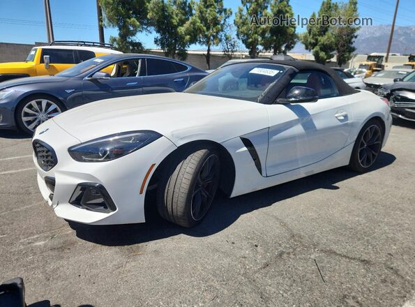WBAHF9C02SWY43695 2025 BMW Z4 White Vista tres cuartos delantera izquierda