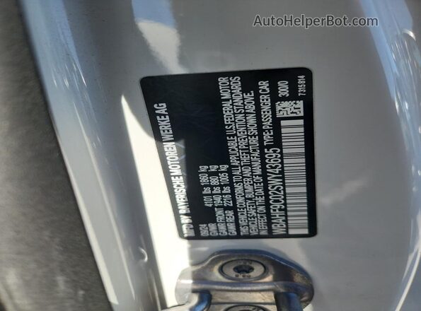 WBAHF9C02SWY43695 2025 BMW Z4 White Vista del compartimento del motor