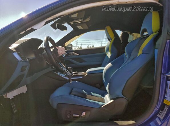 WBS33AZ09PCM18474 2023 BMW M4 Синий Вид салона спереди
