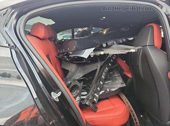 WBS33HJ02SFU60075 2025 BMW M3 Черный Вид задних сидений