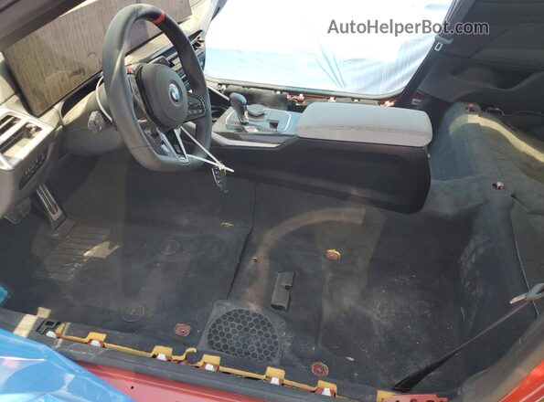 WBS33HK07SCT35640 2025 BMW M4 Красный Вид салона спереди