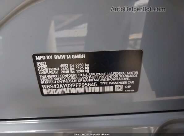 WBS43AY03PFP95645 2023 BMW M3 Blue Widok komory silnika