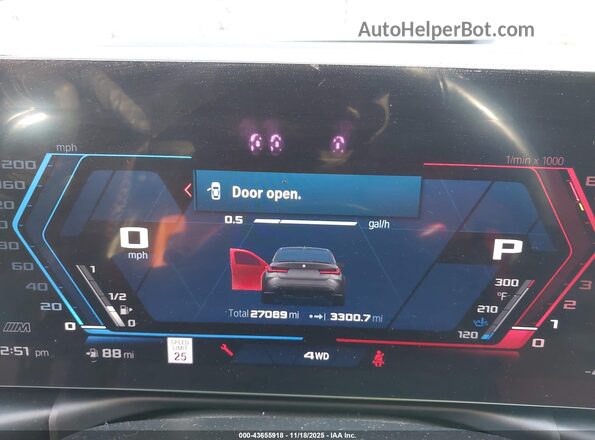 WBS43AY05PFP29579 2023 BMW M3 Серый Вид задних сидений
