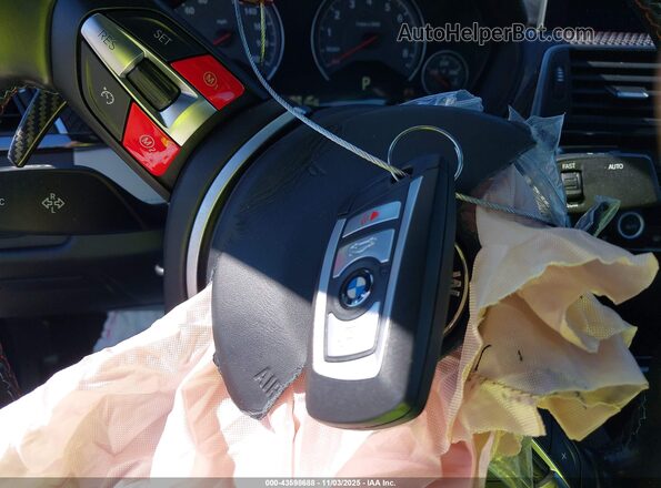 WBS4Y9C08LFJ09312 2020 BMW M4 Бирюзовый Вид панели приборов