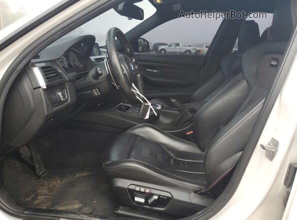 WBS8M9C55J5K98528 2018 BMW M3 Two Tone Vista interior delantera