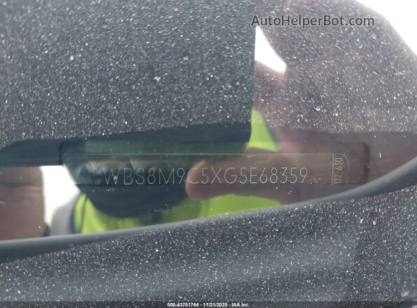 WBS8M9C5XG5E68359 2016 BMW M3 White Widok zestawu wskaźników