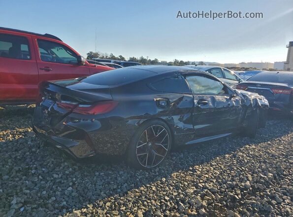 WBSAE0C02PCM95367 2023 BMW M8 Black Tył prawy