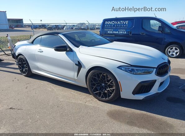 WBSDZ0C06LCD73450 2020 BMW M8 Белый Передняя правая четверть