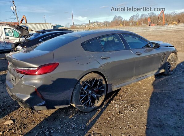 WBSGV0C03NCH16601 2022 BMW M8 Gray Trasero derecho