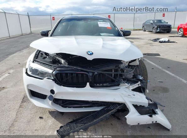 WBSJF0C06LCD98747 2020 BMW M5 White ხელსაწყოთა პანელის ხედი