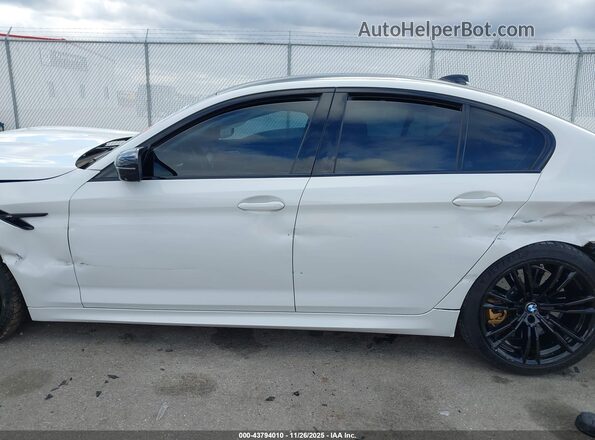 WBSJF0C06LCD98747 2020 BMW M5 White სალონის 360-გრადუსიანი ხედი