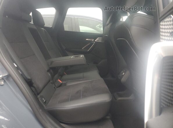 WBX73EF07R5Y79901 2024 BMW X1 Синий Вид задней части салона