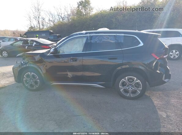 WBX73EF08R5Y86744 2024 BMW X1 Черный Панорамный вид салона 360°
