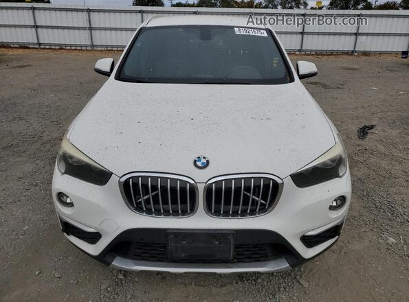 WBXHT3C32GP889552 2016 BMW X1 White Front view