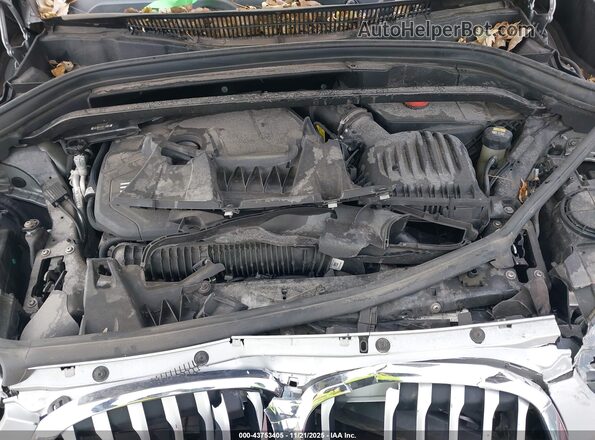 WBXJG9C02M5U13159 2021 BMW X1 Серебряный Вид сзади