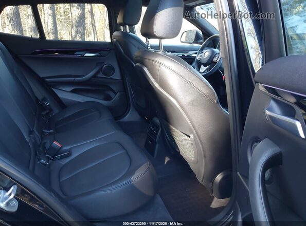 WBXYH9C02L5P44673 2020 BMW X2 Черный Вид наклейки с VIN-кодом