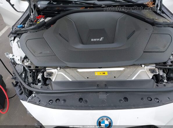 WBY43AW01RFS99996 2024 BMW I4 White Widok z tyłu