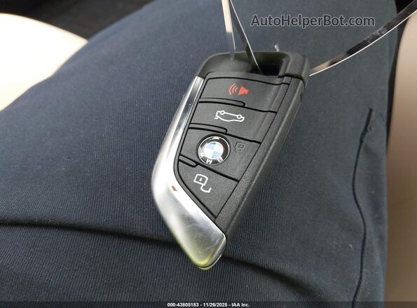 WBY43AW01RFS99996 2024 BMW I4 White Widok deski rozdzielczej