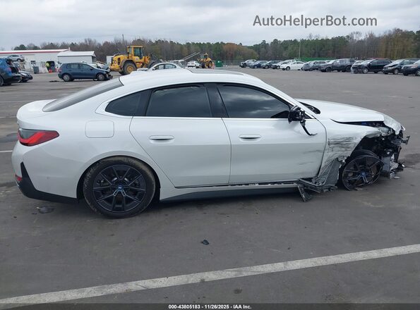 WBY43AW01RFS99996 2024 BMW I4 White Widok wnętrza 360 stopni