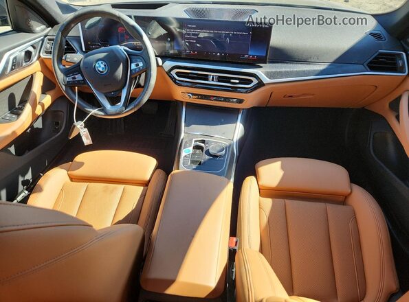 WBY43AW09RFT15359 2024 BMW I4 Угольный Вид панели приборов
