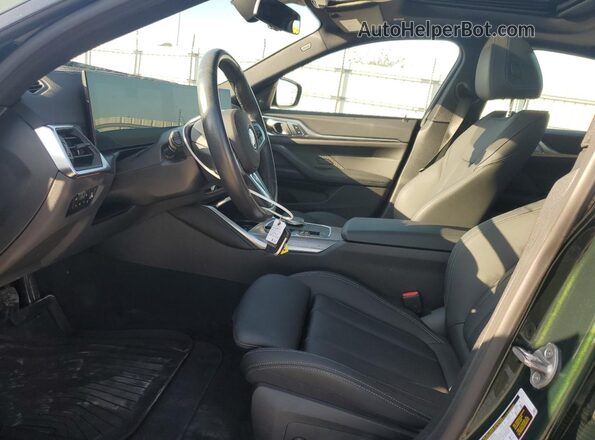 WBY73AW0XRFR48868 2024 BMW I4 Зеленый Вид салона спереди