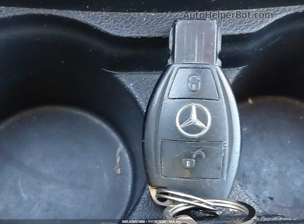 WD3PG2EA7H3239282 2017 MERCEDES-BENZ METRIS White Widok deski rozdzielczej