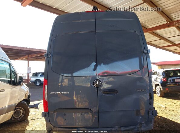 WD4PF1CD4KP133085 2019 MERCEDES-BENZ SPRINTER Gray 