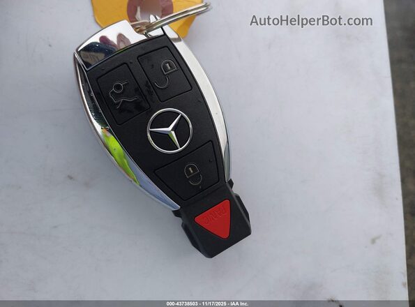 WDC0G4JB1HF282087 2017 MERCEDES-BENZ GLC 300 Синий Вид панели приборов