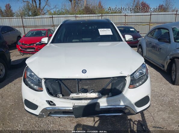 WDC0G4KB0HF153398 2017 MERCEDES-BENZ GLC 300 Белый Вид щитка приборов