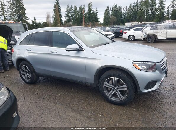 WDC0G4KBXHF236062 2017 MERCEDES-BENZ GLC 300 Синий Вид задней части салона