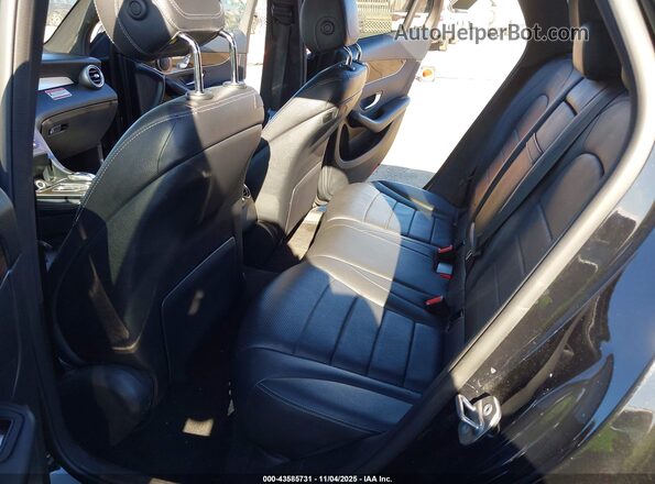 WDC0G8EB3LF715726 2020 MERCEDES-BENZ GLC 300 Black Widok naklejki z numerem VIN