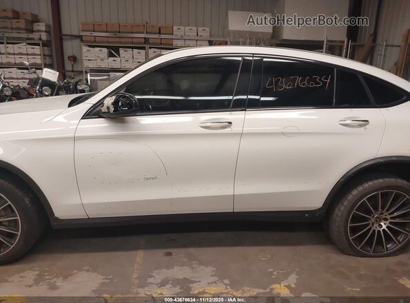 WDC0J4KB4JF296328 2018 MERCEDES-BENZ GLC 300 COUPE Белый Панорамный вид салона 360°