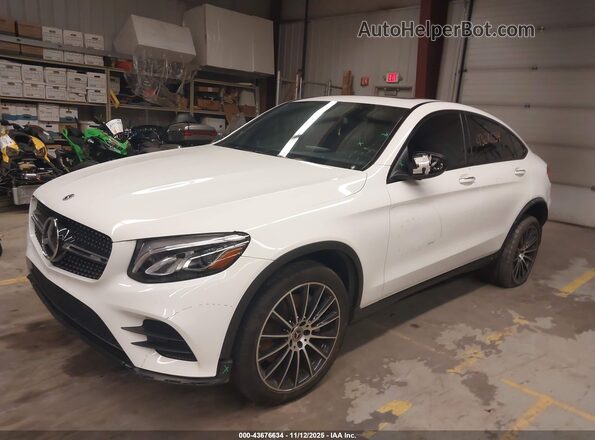 WDC0J4KB4JF296328 2018 MERCEDES-BENZ GLC 300 COUPE Белый Передняя левая четверть