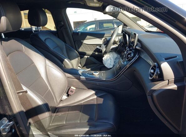 WDC0J4KBXKF661466 2019 MERCEDES-BENZ GLC 300 COUPE Черный Вид салона спереди