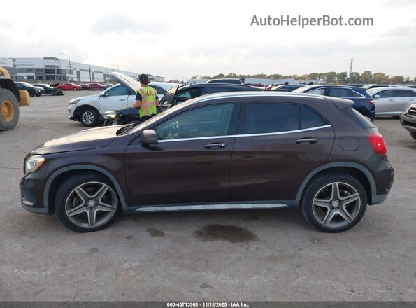 WDCTG4EB4GJ189681 2016 MERCEDES-BENZ GLA 250 Brown Widok wnętrza 360 stopni