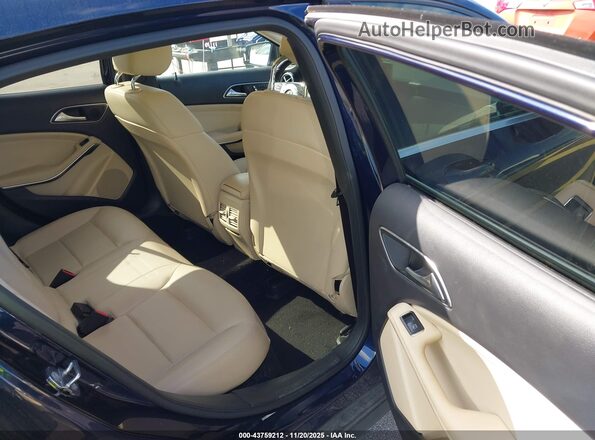 WDCTG4EB6KU001671 2019 MERCEDES-BENZ GLA 250 Black Вид наклейки з VIN-кодом