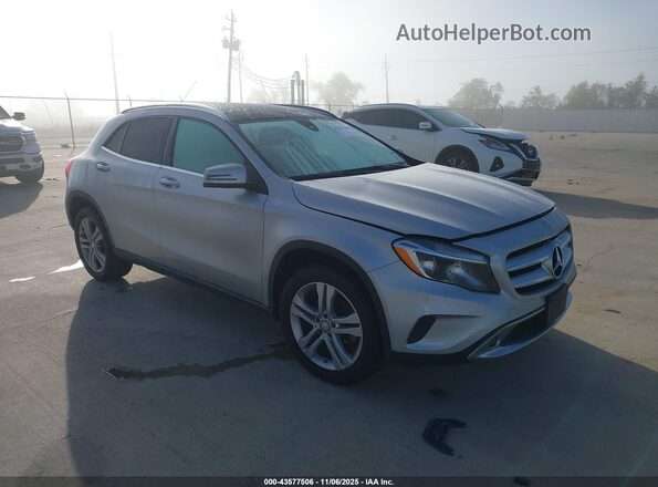 WDCTG4EB8GJ230331 2016 MERCEDES-BENZ GLA 250 Silver Передня права чверть