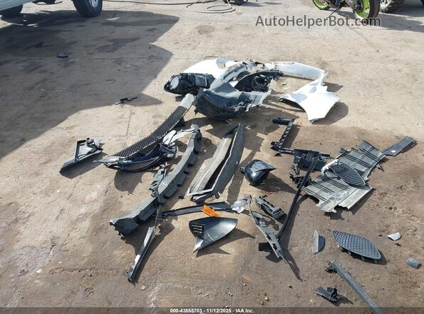 WDD3G4FB8LW041900 2020 MERCEDES-BENZ A 220 Белый Вид панели приборов