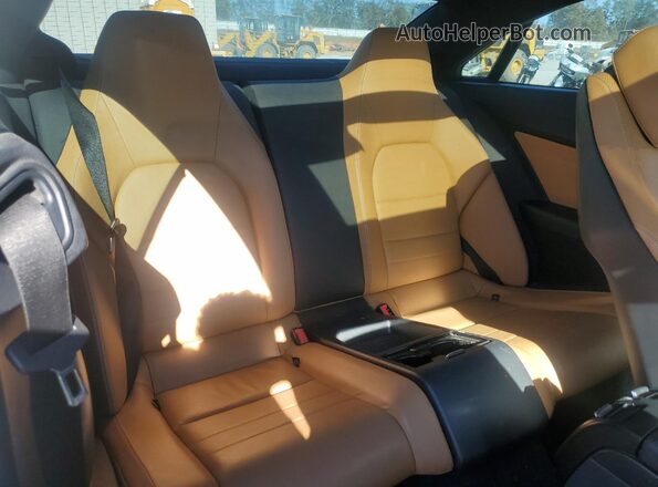 WDDKJ6HB5GF321012 2016 MERCEDES-BENZ E White Rear seats view