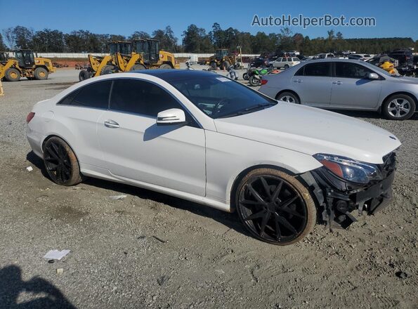 WDDKJ6HB5GF321012 2016 MERCEDES-BENZ E White Front right